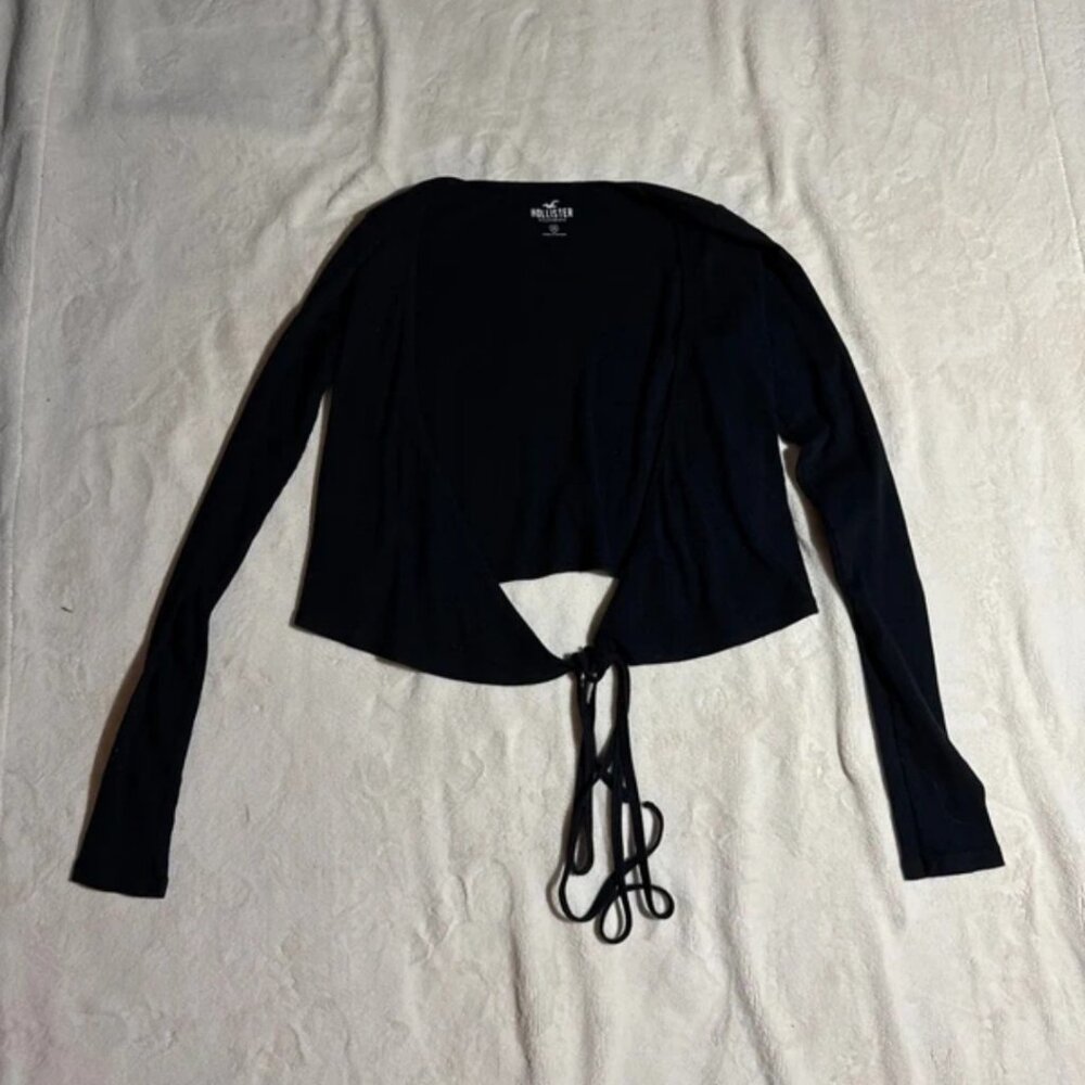 long sleeve black top